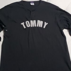 Xl tommy jeans shirt